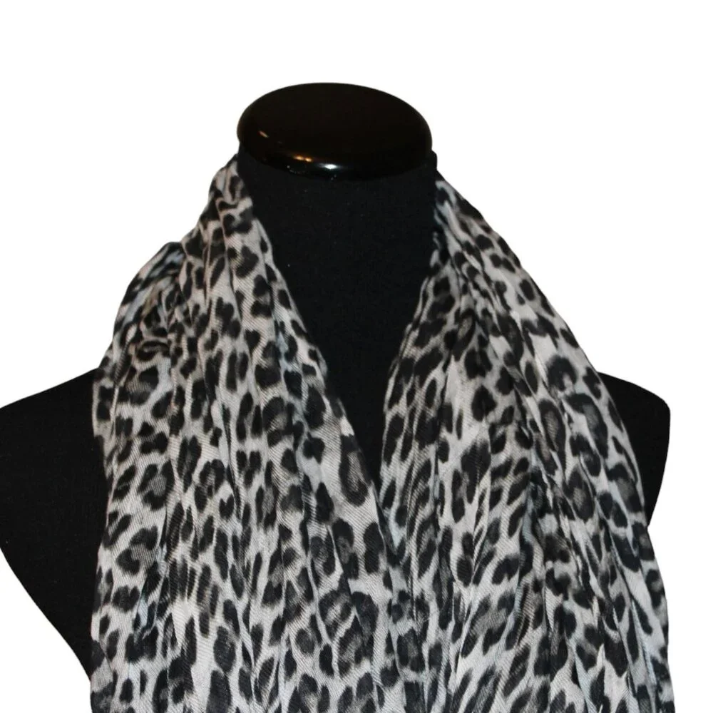 HUGE Large Leopard Animal Print Black White Scarf! EUC! Fun! 104